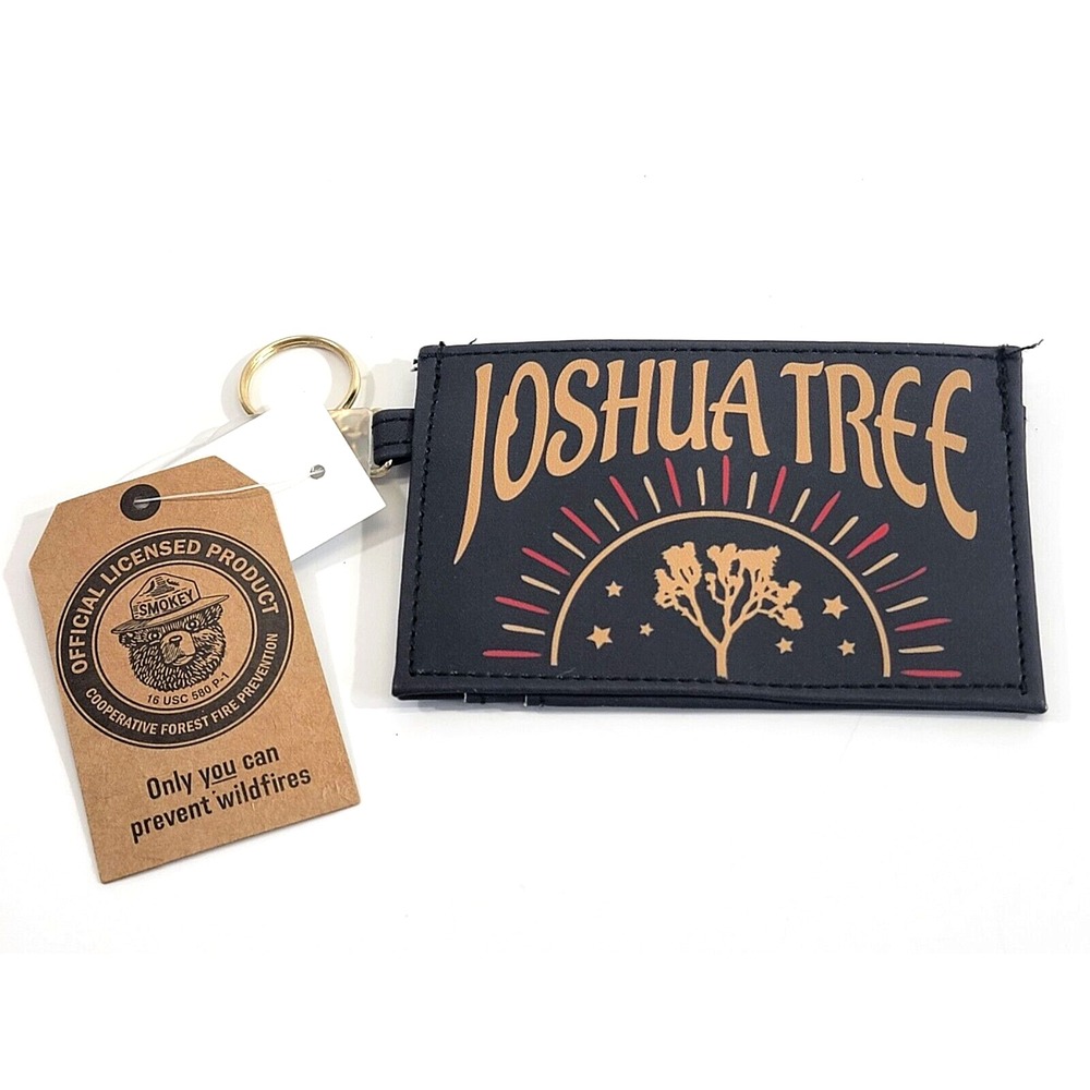 Mad Engine Smokey The Bear Joshua Tree PVC Keychain Wallet Card‎ Holder NEW